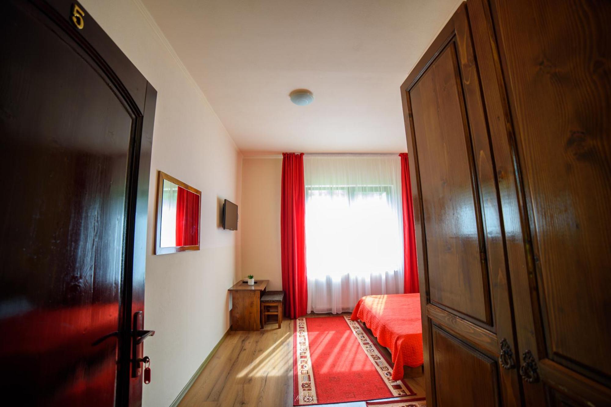 Villa Casa Alina à Arieşeni Extérieur photo