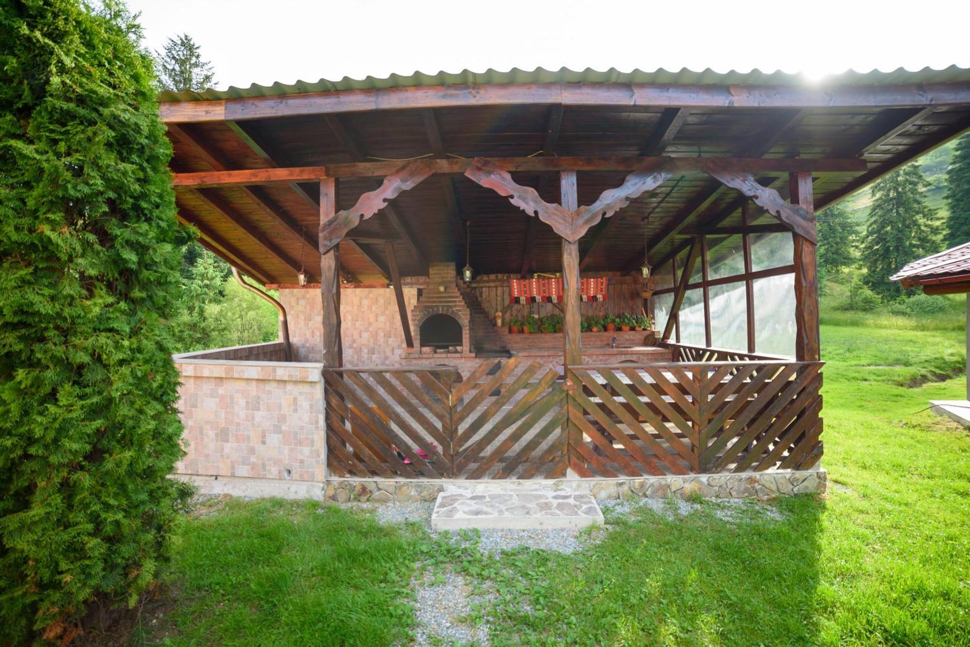Villa Casa Alina à Arieşeni Extérieur photo